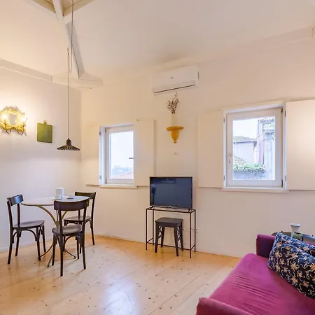 For 2 Guests In Apartment Porto